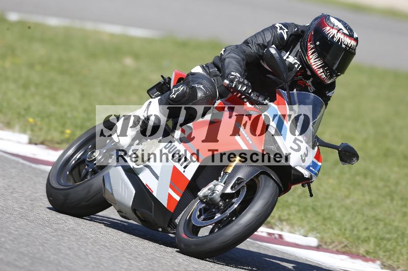 Archiv-2025/48 25.08.2025 Cornu Master School ADR/gruen-vert/53